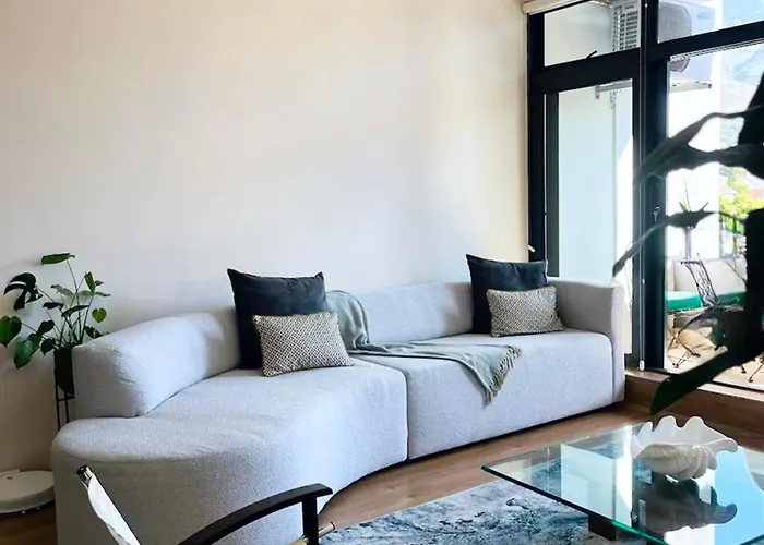 Hip Hop Villa By Legae Lux Suites