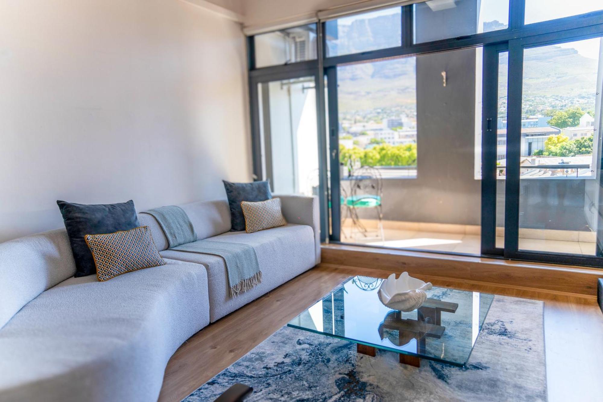 Hip Hop By Legae Lux Apartment