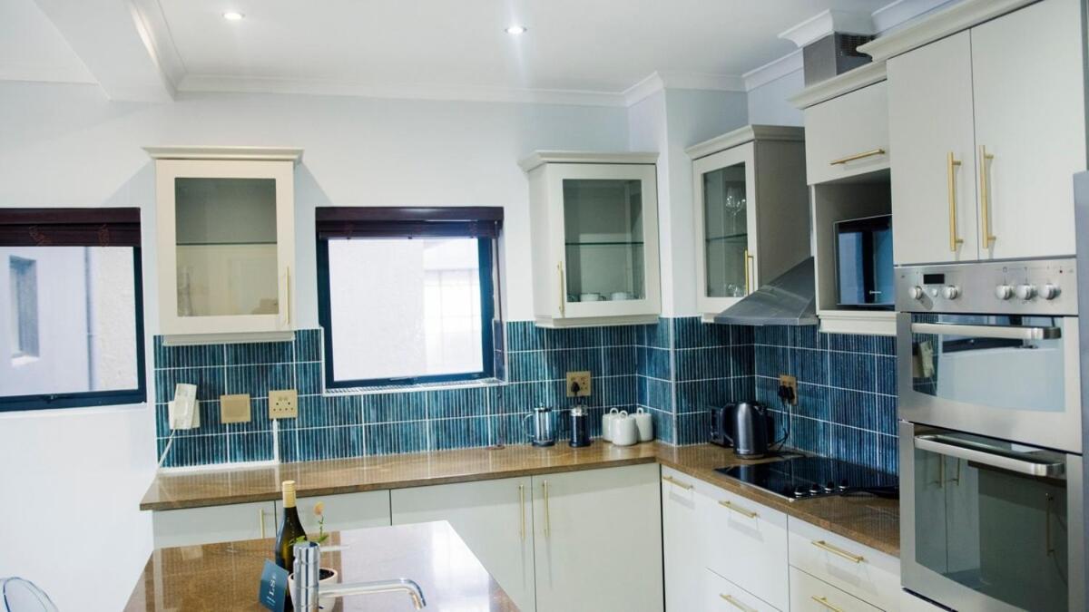 Hip Hop By Legae Lux Apartment Cape Town